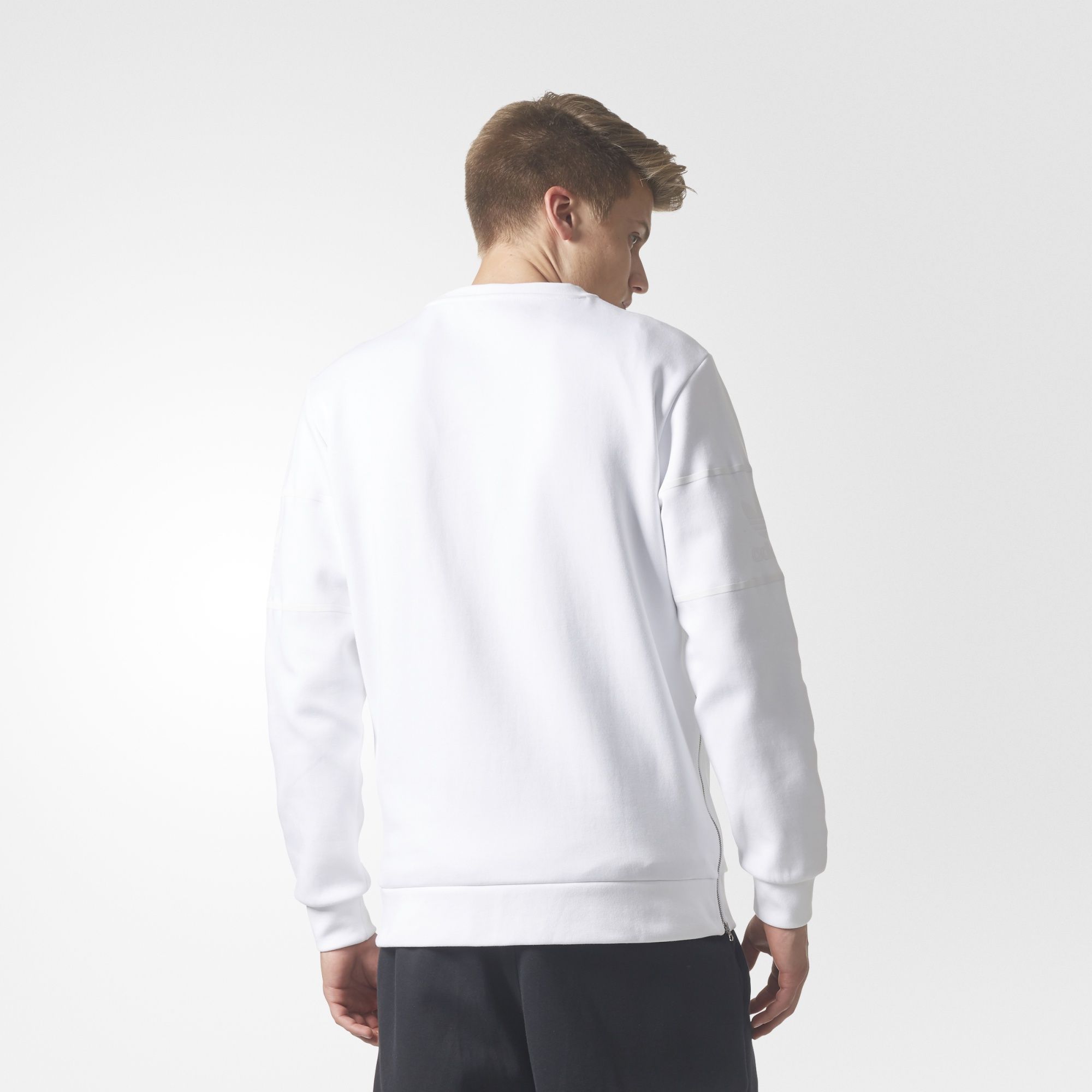 Adidas Originals White Sweatshirt BS2711 Crew Ribbed Cuffs Sweaters