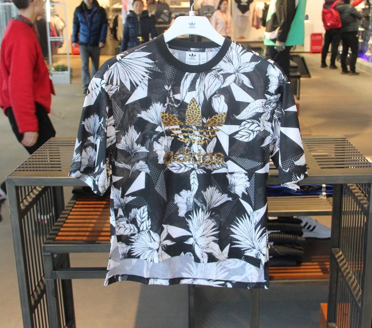 Adidas Womens Farm Tee CY7375 Multicolor Flowers Tshirt