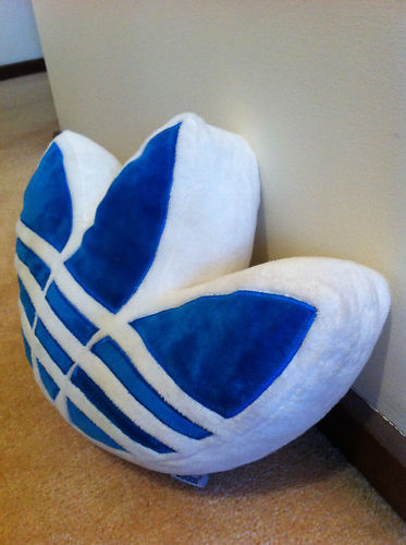 Promotion Hot Selling Adidas Pillow Adidas Car Poillows Small Size