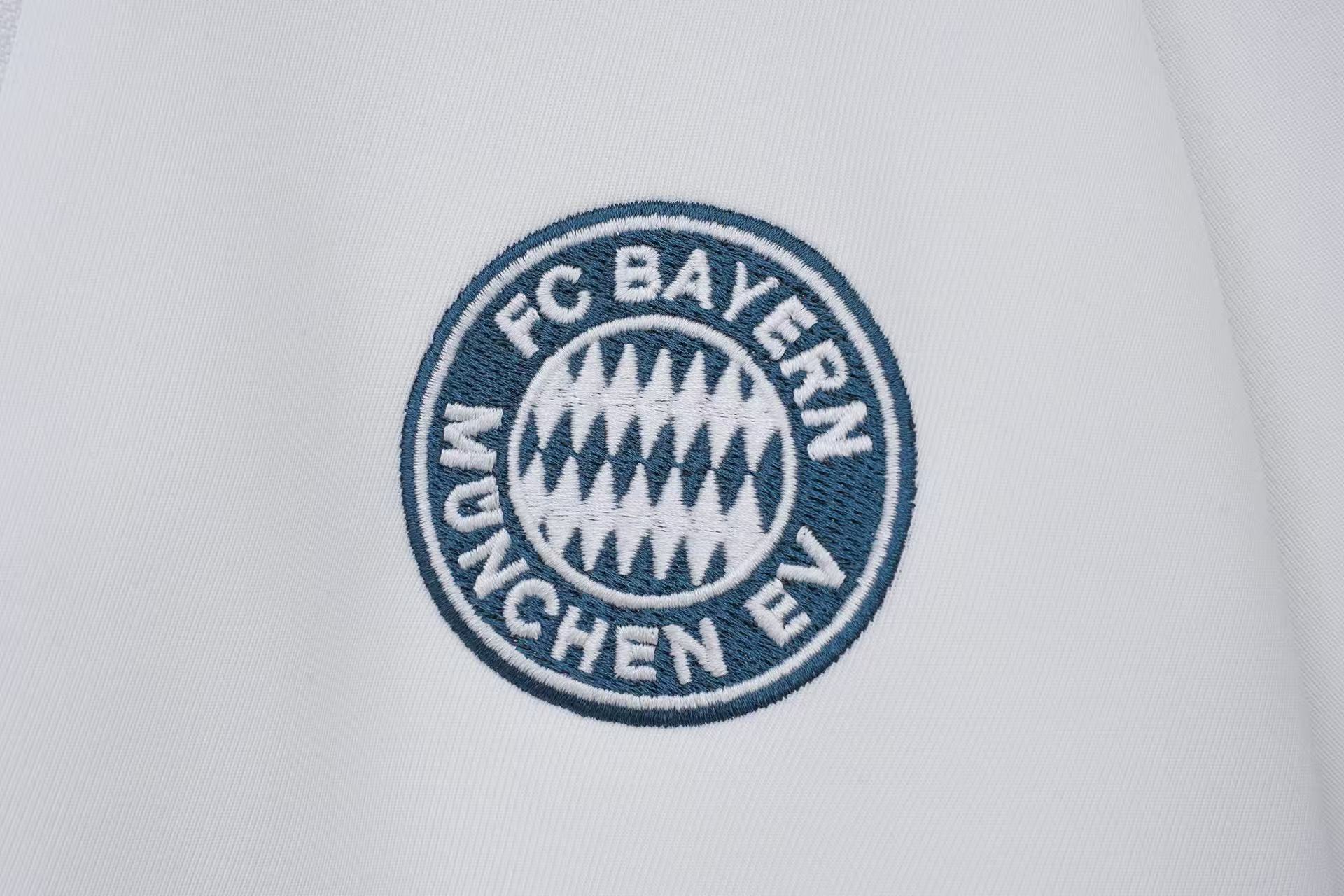 Original Adidas Bayern Munich Football Jerseys Scott Jacket